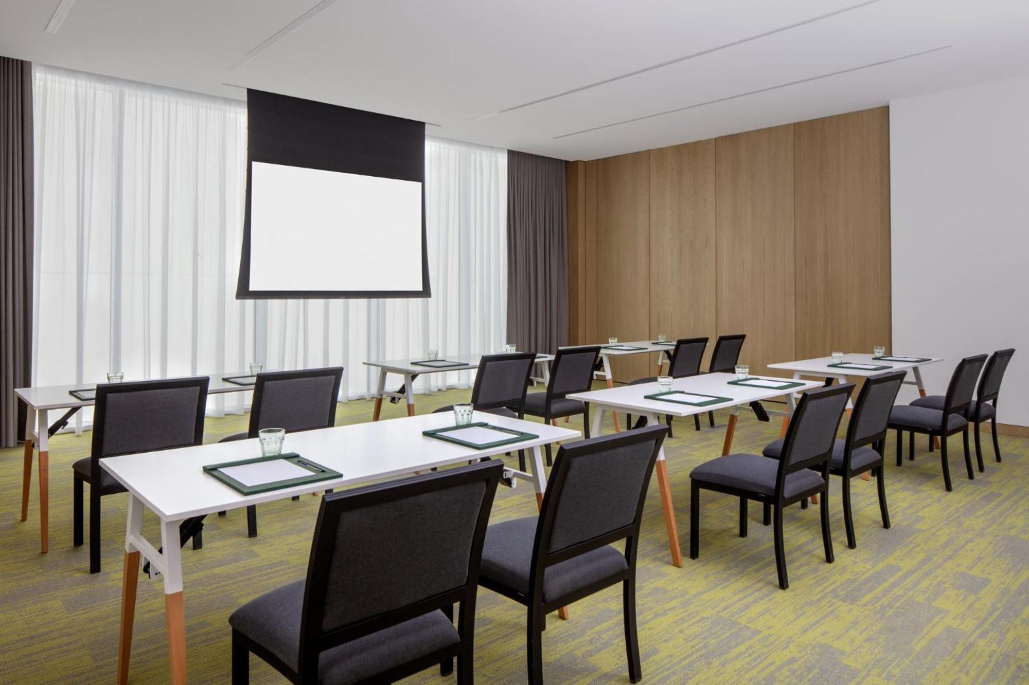 Staybridge Suites Dubai Business Bay By Ihg المظهر الخارجي الصورة