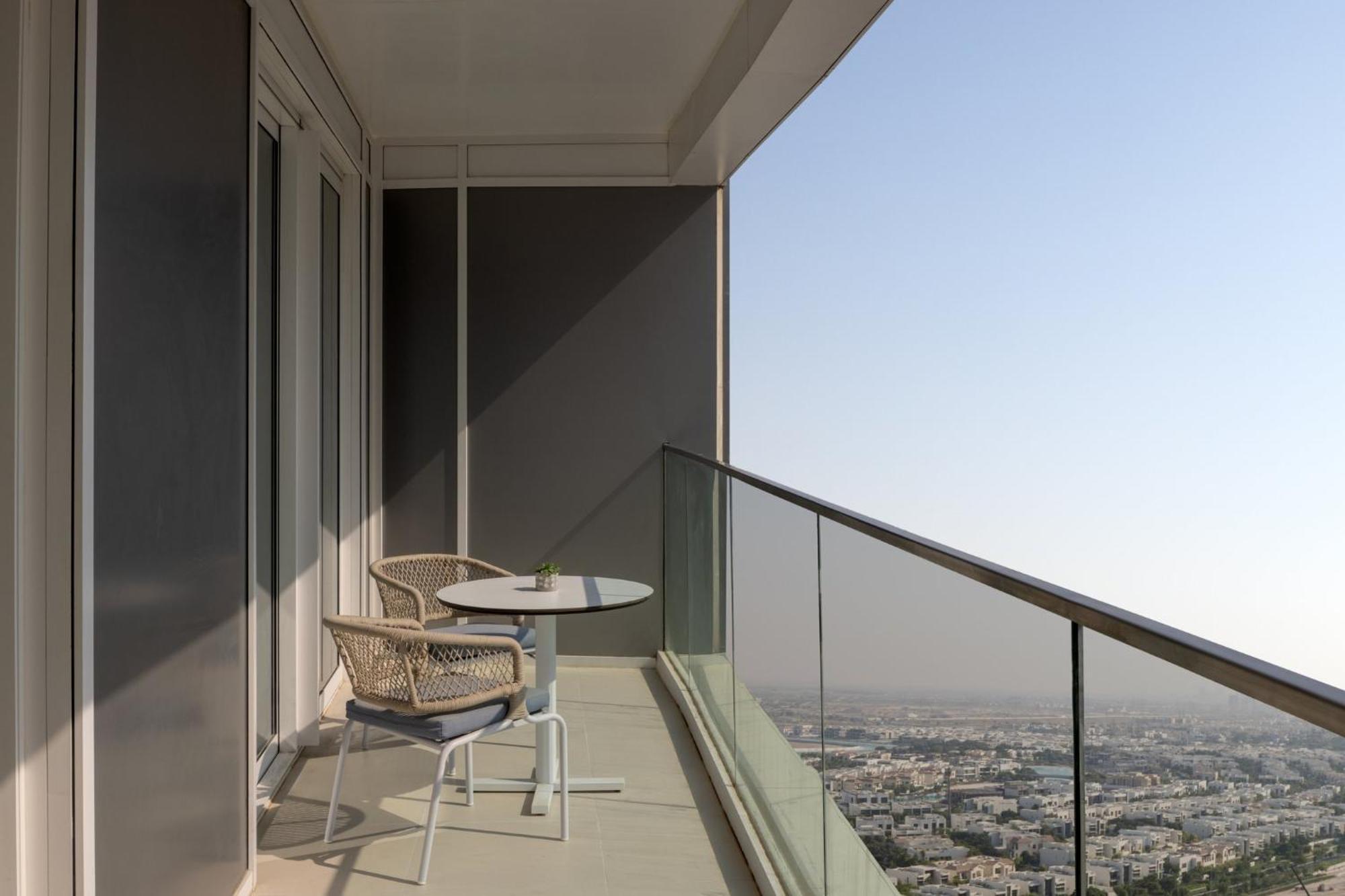 Staybridge Suites Dubai Business Bay By Ihg المظهر الخارجي الصورة