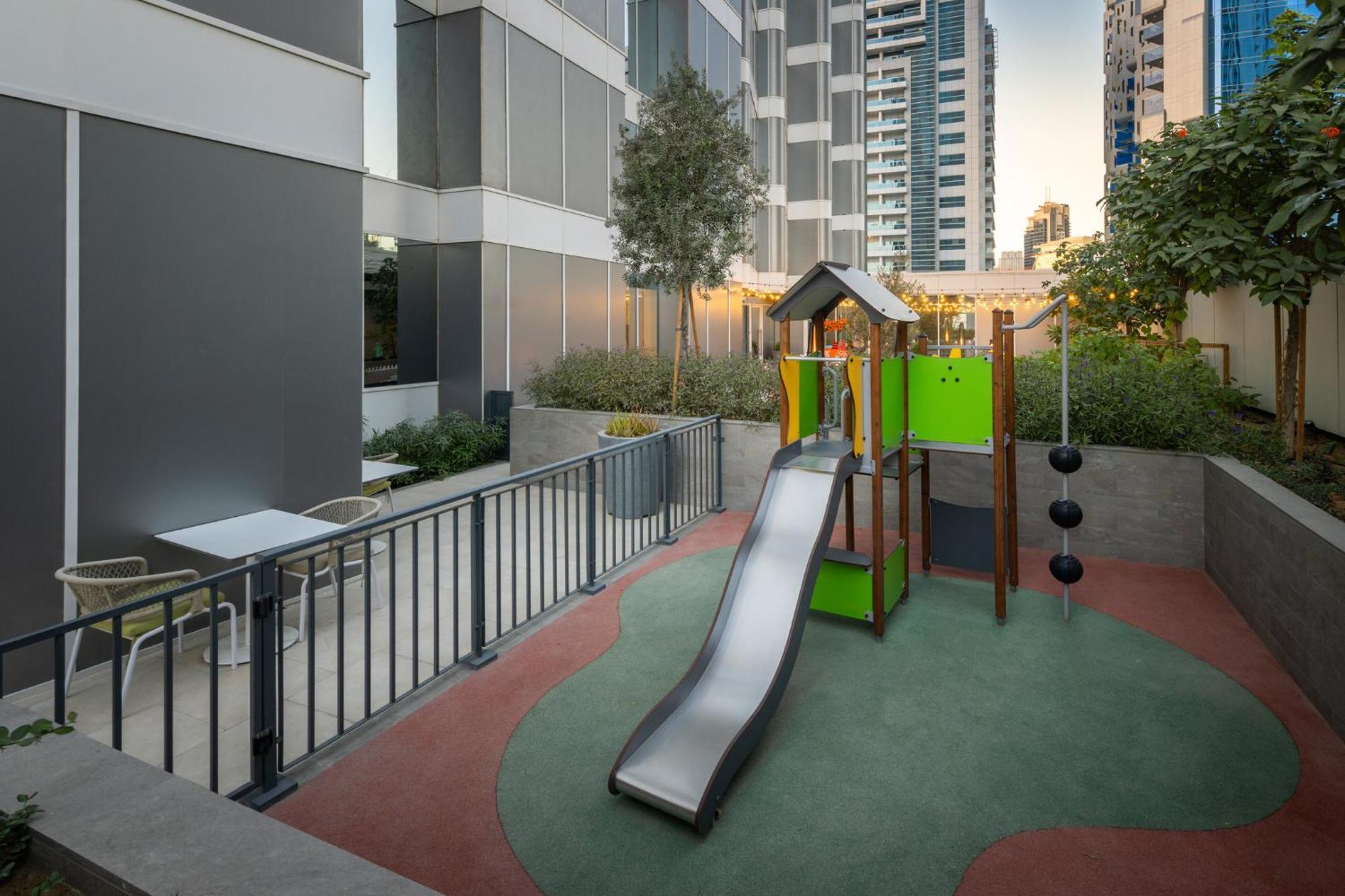 Staybridge Suites Dubai Business Bay By Ihg المظهر الخارجي الصورة